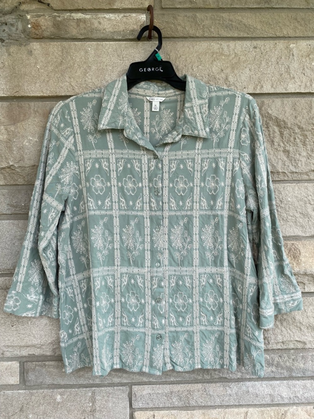 Green Embroidered Floral 3/4 Sleeve Button Down Top Cottage Hippie Boho Outdoor